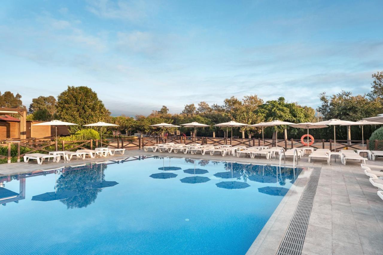 Hotel Spa Mediterraneo Park Росес Екстер'єр фото
