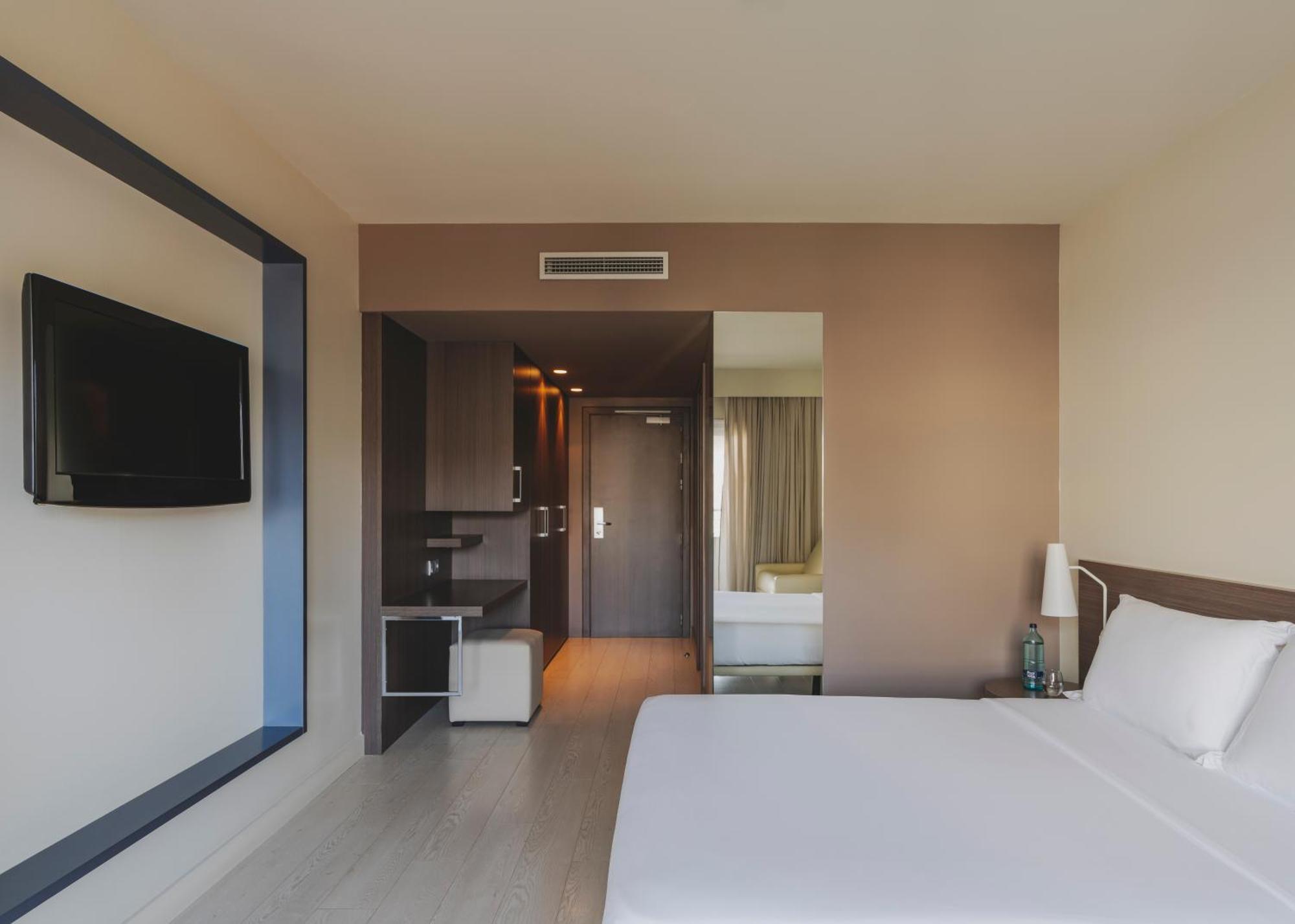 Hotel Spa Mediterraneo Park Росес Екстер'єр фото