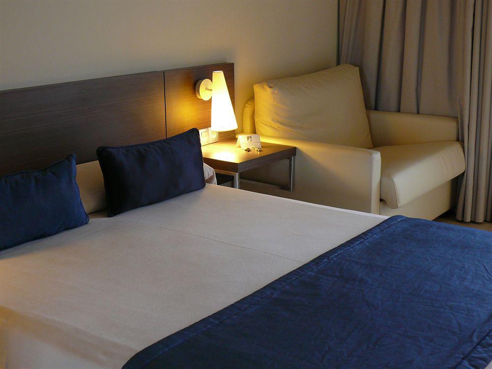 Hotel Spa Mediterraneo Park Росес Екстер'єр фото