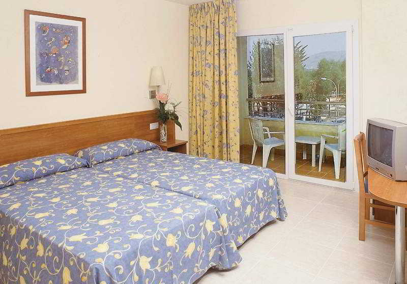 Hotel Spa Mediterraneo Park Росес Екстер'єр фото