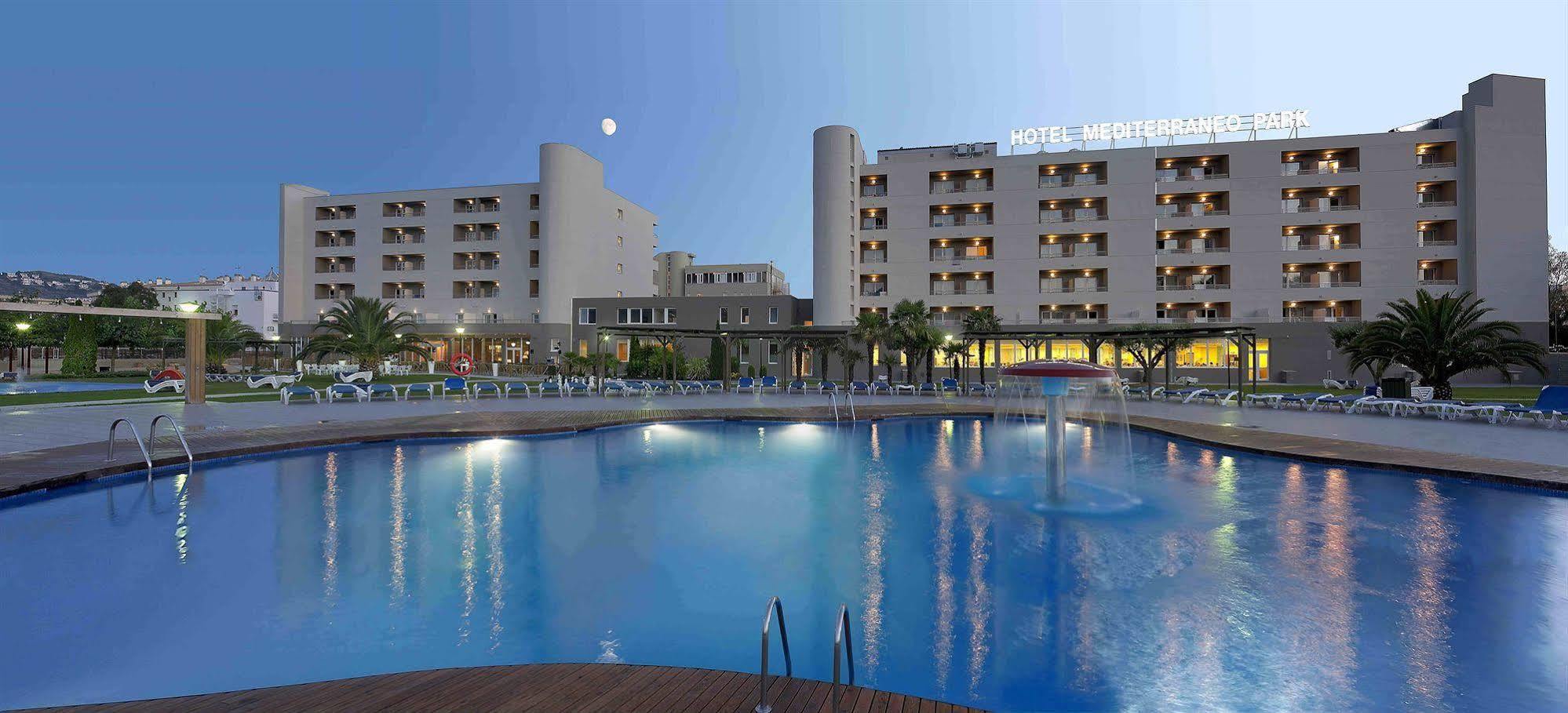 Hotel Spa Mediterraneo Park Росес Екстер'єр фото